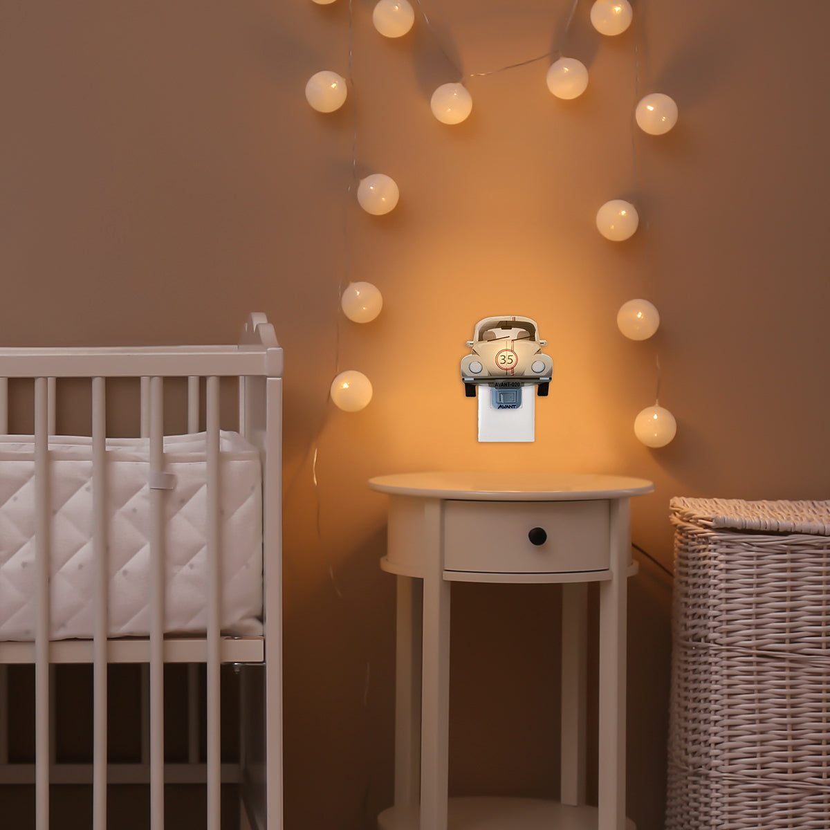Mini Abajur Besourinho Luz Noturna 1w 3000k Branco Quente Bivolt  Avant