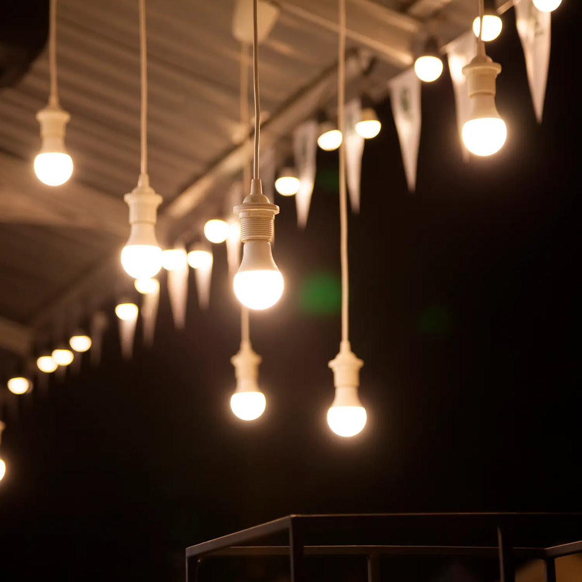 Lãmpada Led Pera 12w 6500K Branco Frio E27 Bivolt IP20 Branco Avant