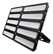 Refletor Led Facciata 500w 6500k Branco Frio Bivolt IP66 Preto Avant Pro