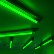 Lâmpada Led Tubular T8 18w Verde G13 Bivolt IP20 Avant